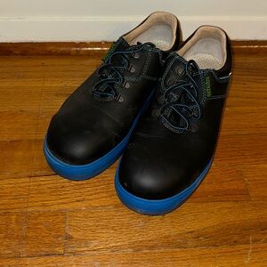 Asphalt Pro safety shoes size 10